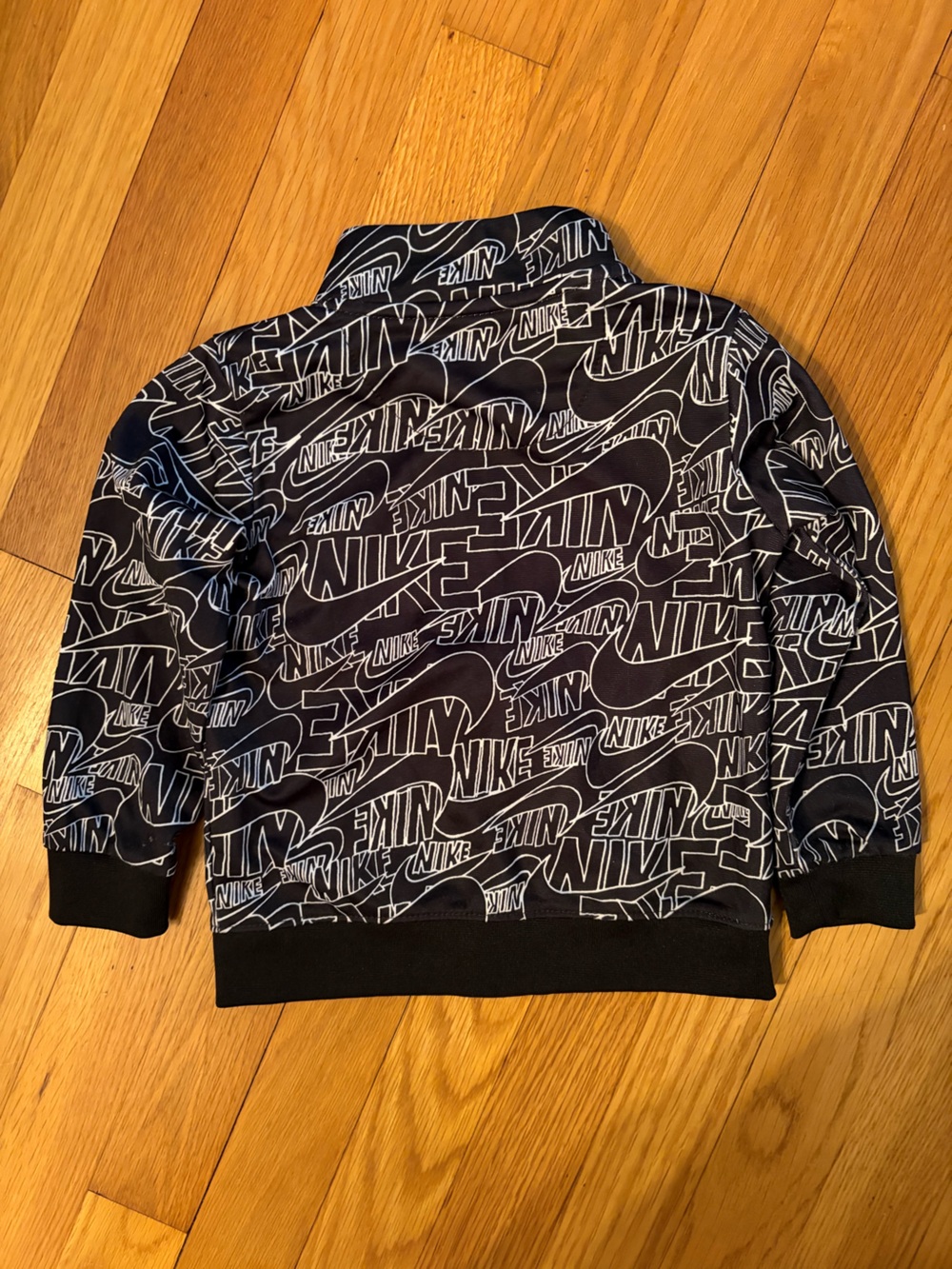 Nike | Toddler Black Allover Logo Zip Jacket - Red Swoosh | Size: 24M - Picture 4 of 4
